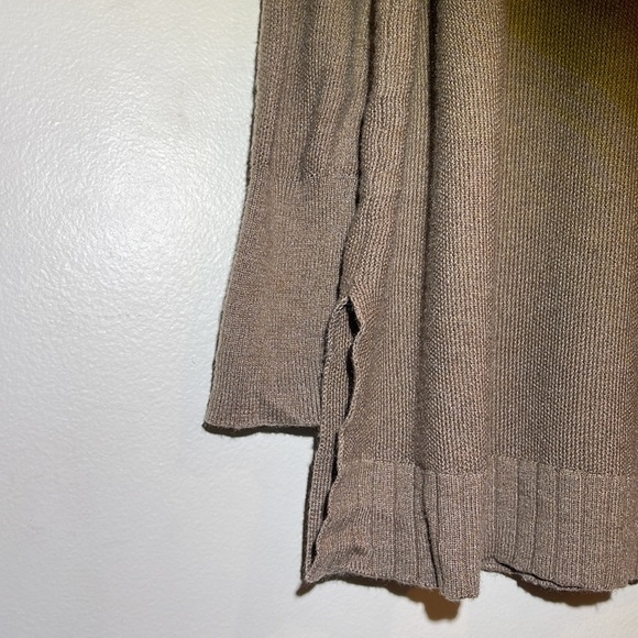 Joie Soft Wool Blend Tan Knit Sweater Small - Picture 3 of 6